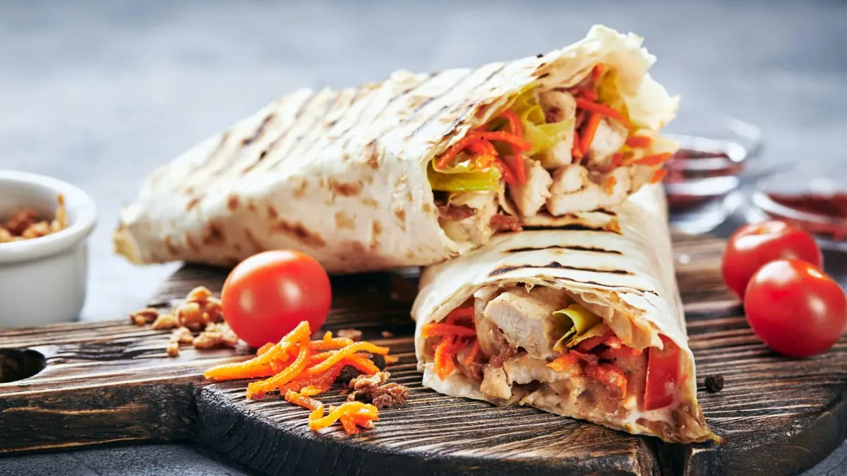 Batum Yemekleri'nden biri olan Shawarma